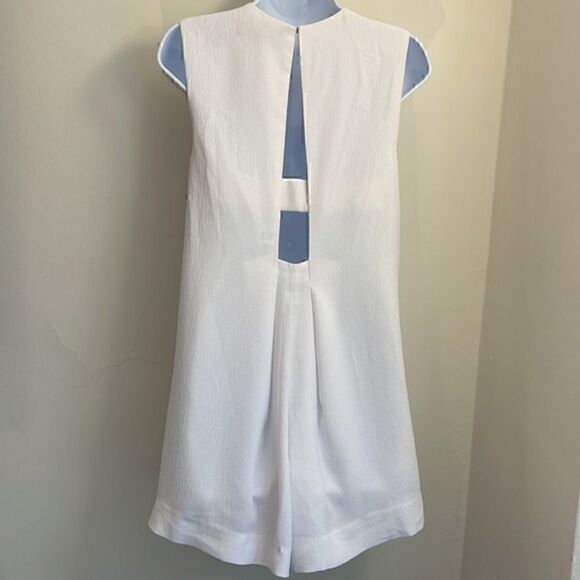 NWT- Kendall + Kylie Sleeveless A-line Open Back Romper,  White size XS - Picture 4 of 9